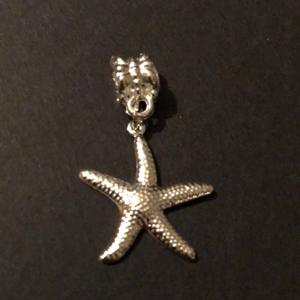 Brand New!! Silver Starfish Charm